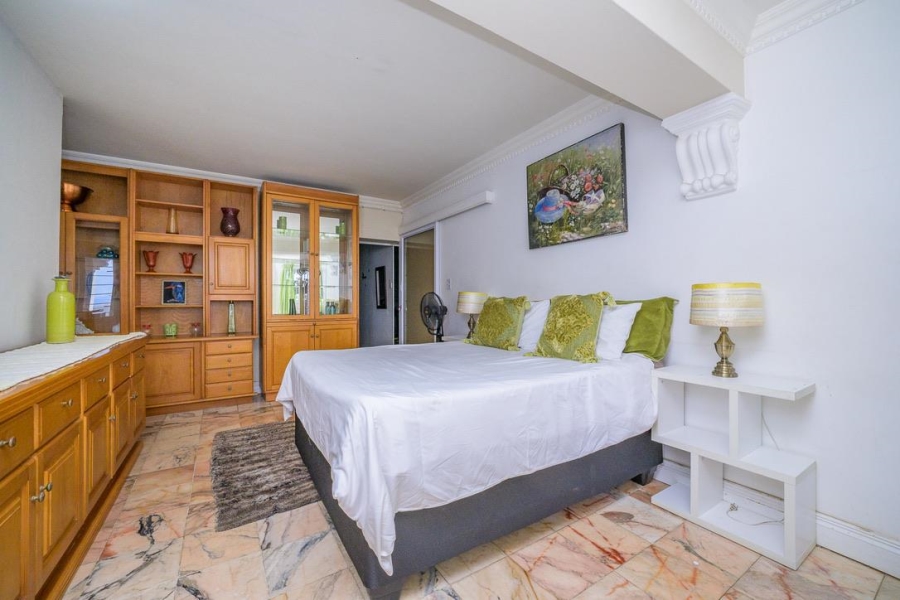 5 Bedroom Property for Sale in La Lucia KwaZulu-Natal