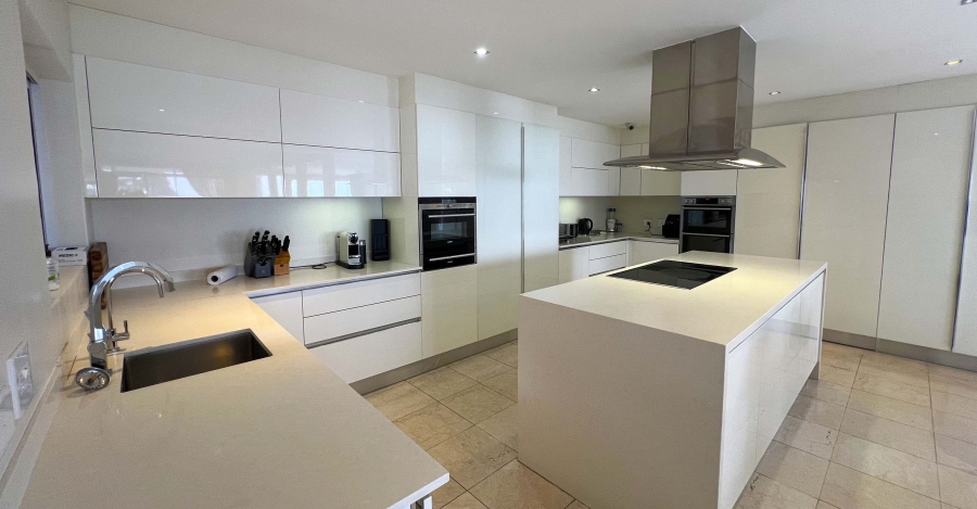 4 Bedroom Property for Sale in Umhlanga KwaZulu-Natal