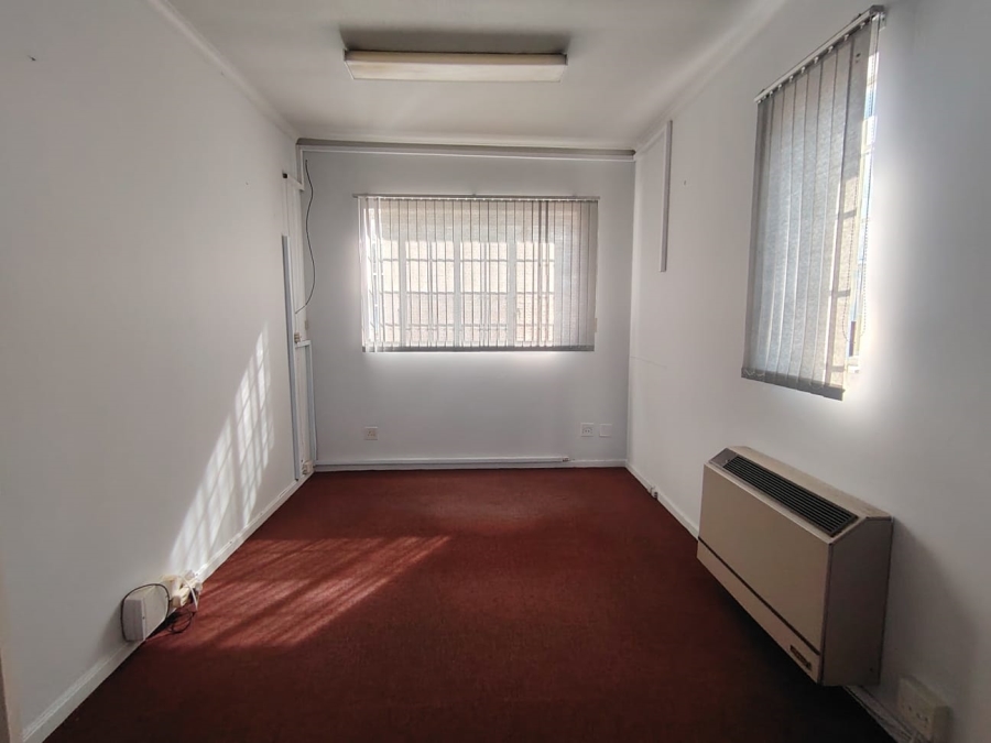 To Let Commercial Property for Rent in Bulwer KwaZulu-Natal