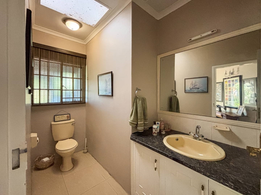 5 Bedroom Property for Sale in Oak Park KwaZulu-Natal