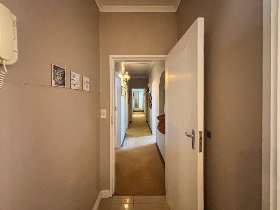 5 Bedroom Property for Sale in Oak Park KwaZulu-Natal