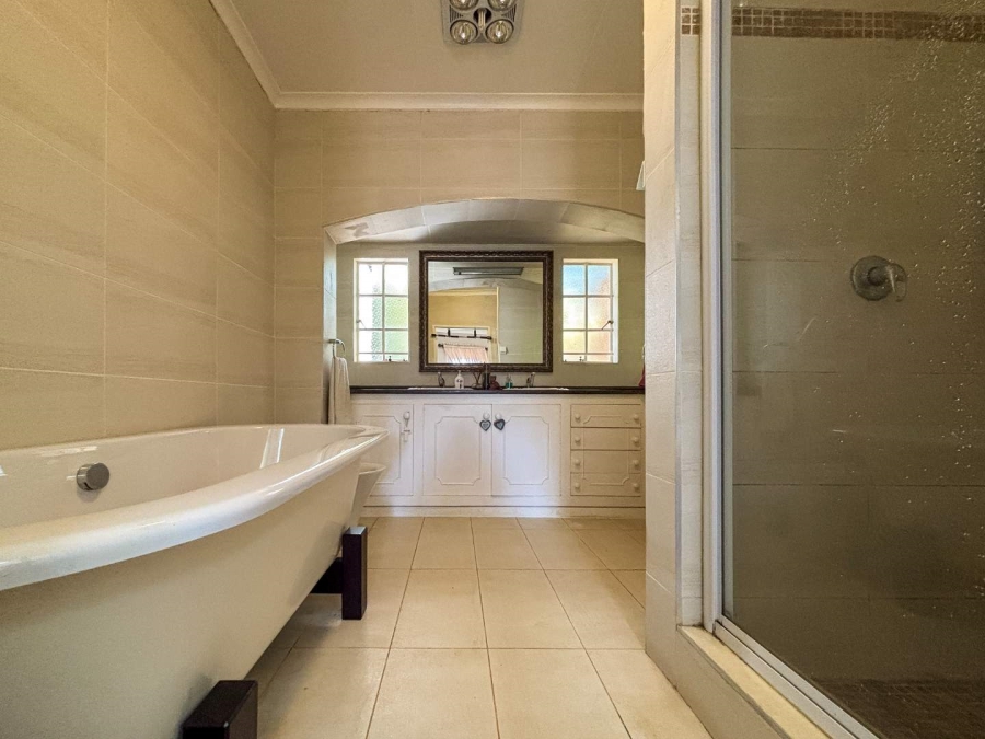 5 Bedroom Property for Sale in Oak Park KwaZulu-Natal
