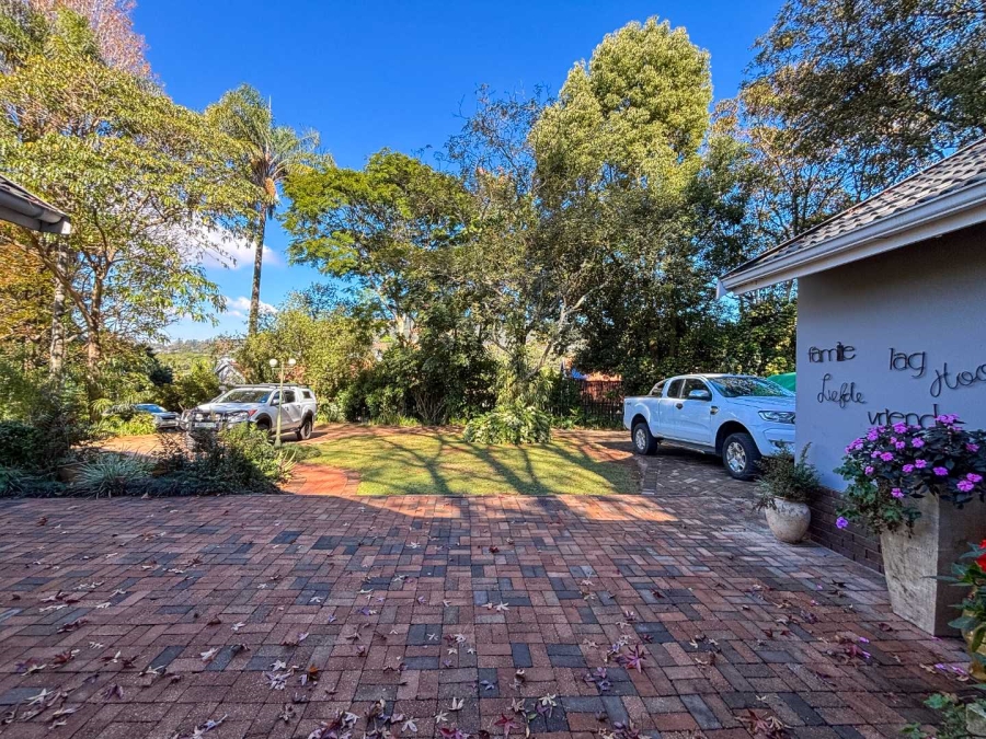 5 Bedroom Property for Sale in Oak Park KwaZulu-Natal