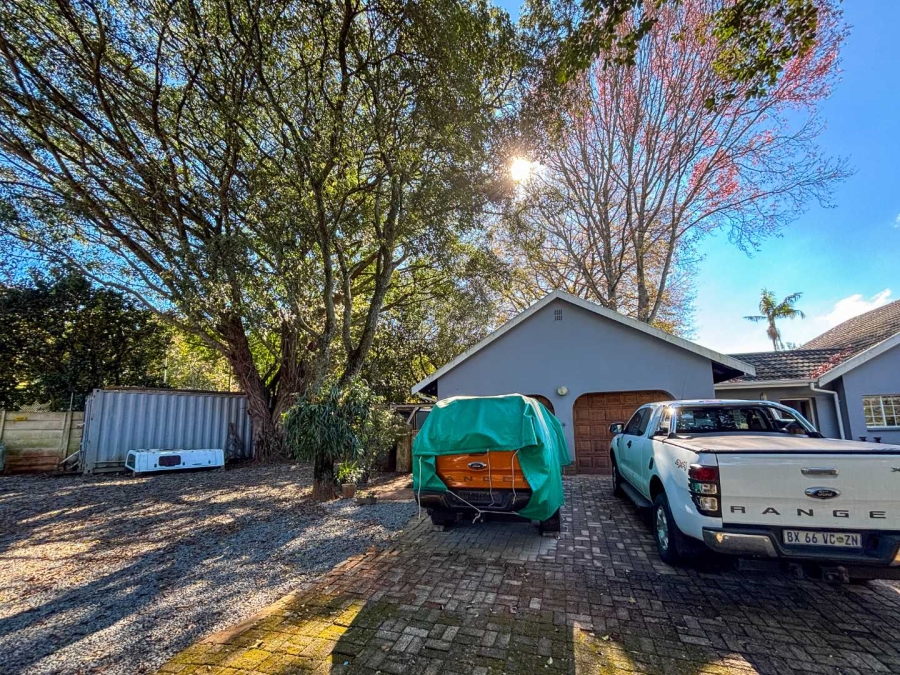 5 Bedroom Property for Sale in Oak Park KwaZulu-Natal