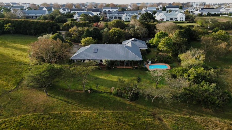 4 Bedroom Property for Sale in Hilton Gardens KwaZulu-Natal