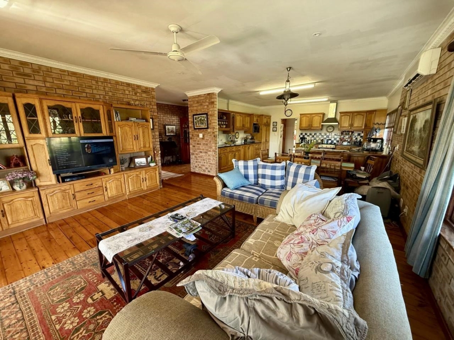 4 Bedroom Property for Sale in Hilton Gardens KwaZulu-Natal