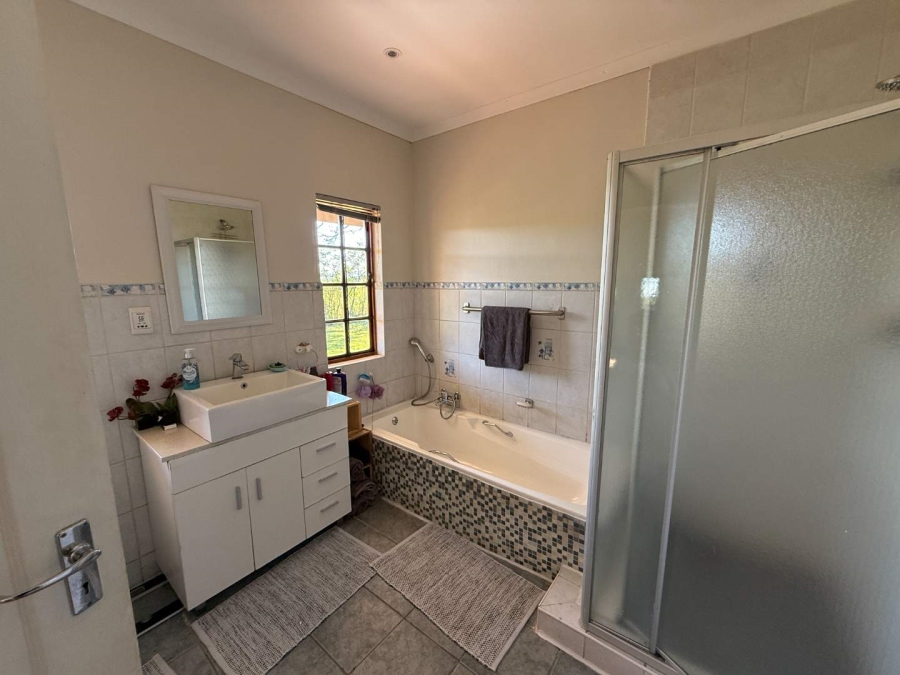 4 Bedroom Property for Sale in Hilton Gardens KwaZulu-Natal