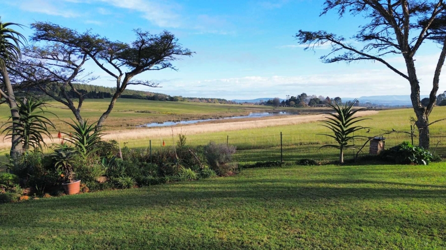 4 Bedroom Property for Sale in Hilton Gardens KwaZulu-Natal