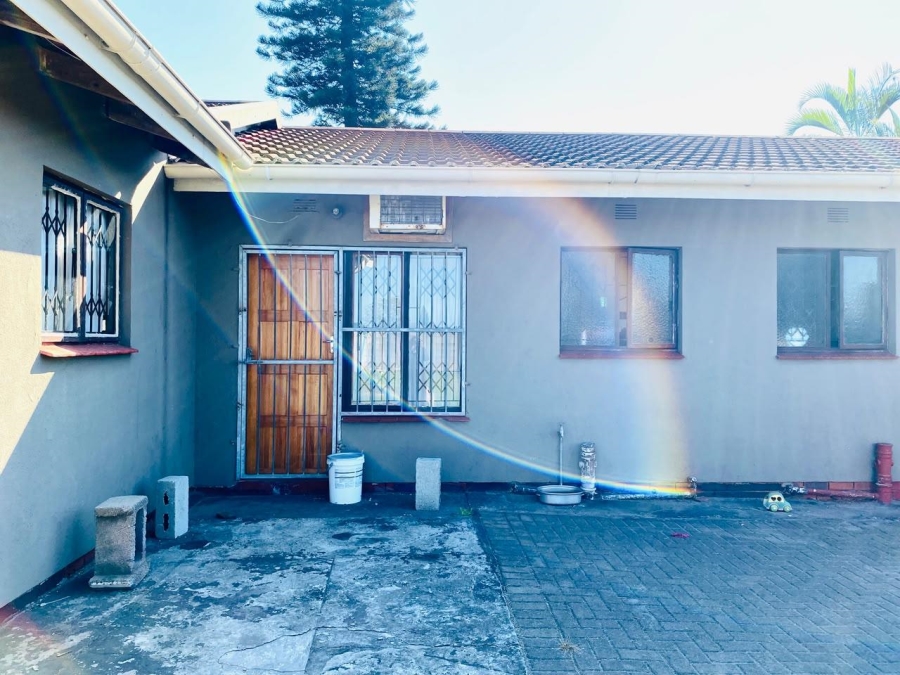 4 Bedroom Property for Sale in Wildenwide KwaZulu-Natal