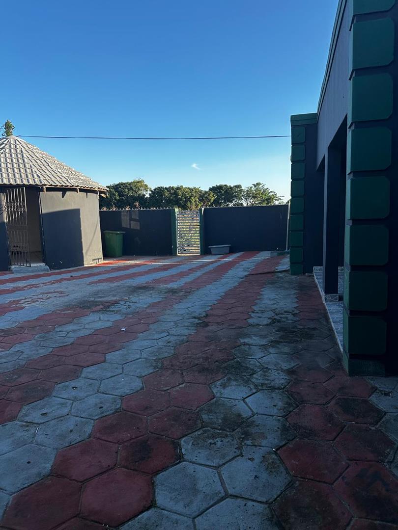3 Bedroom Property for Sale in Esikhawini KwaZulu-Natal