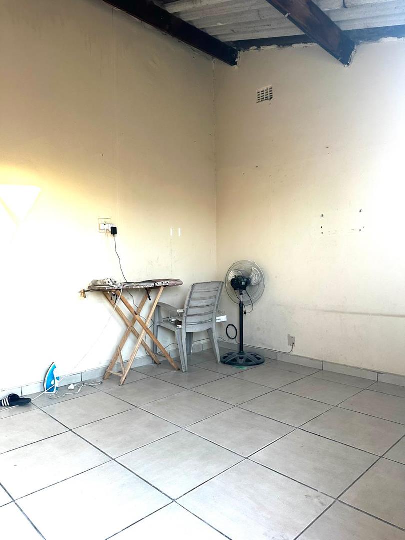 2 Bedroom Property for Sale in Esikhawini KwaZulu-Natal