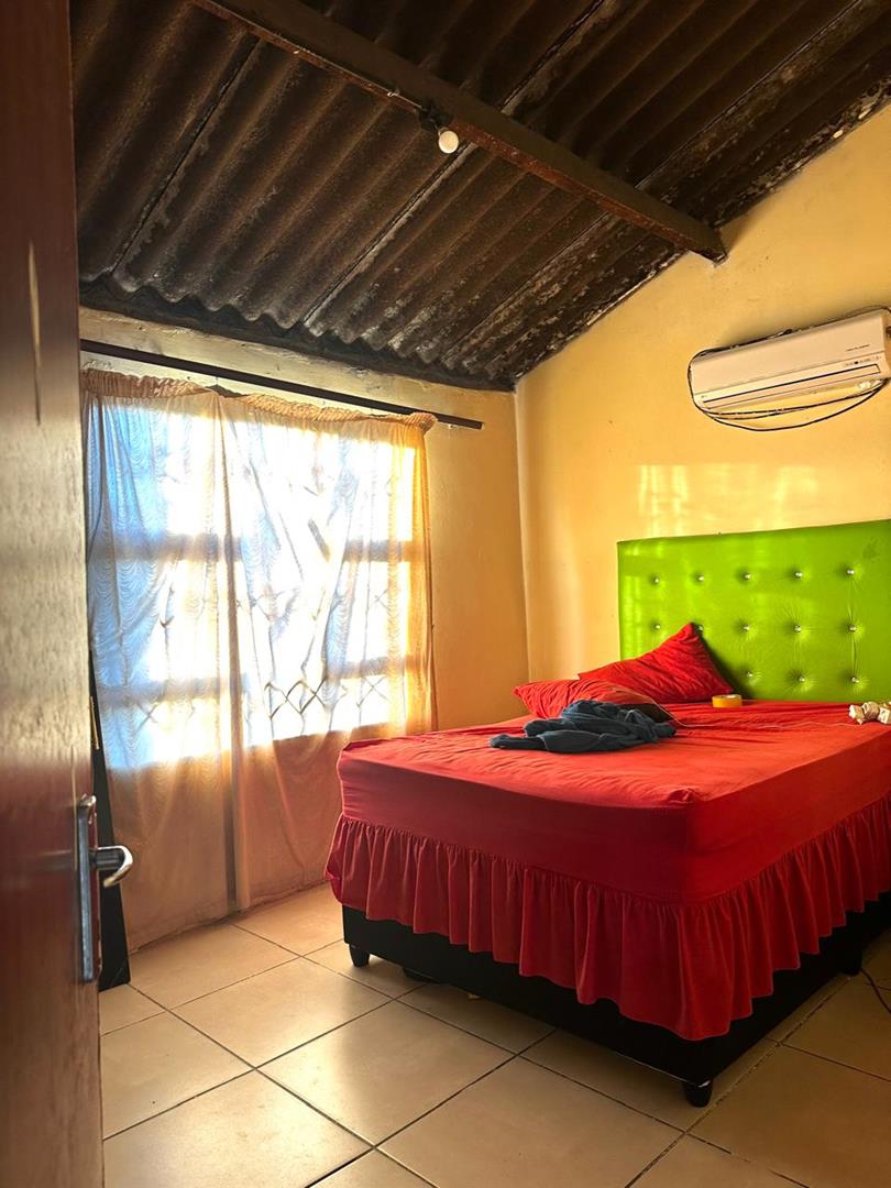 2 Bedroom Property for Sale in Esikhawini KwaZulu-Natal