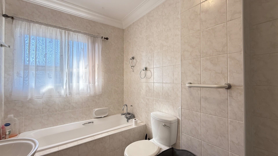 4 Bedroom Property for Sale in Ballito KwaZulu-Natal