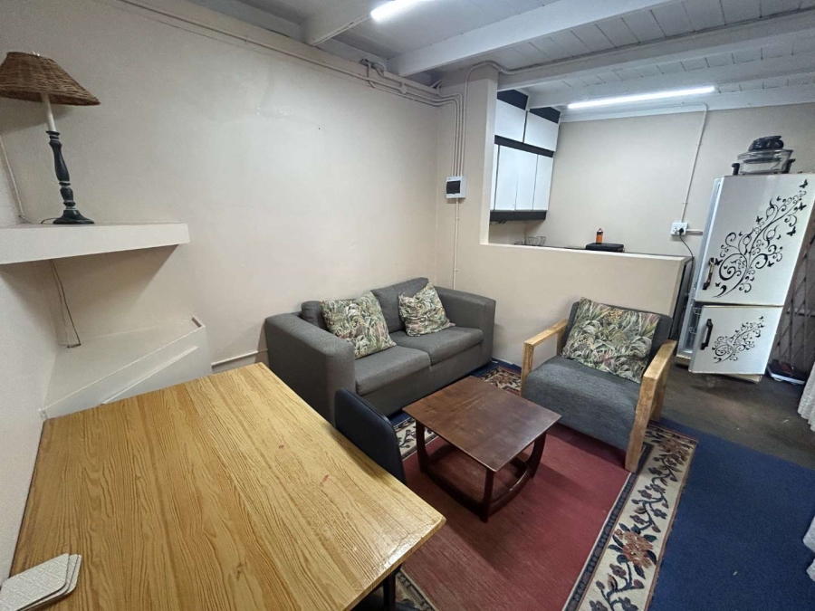 To Let 1 Bedroom Property for Rent in Hillcrest KwaZulu-Natal