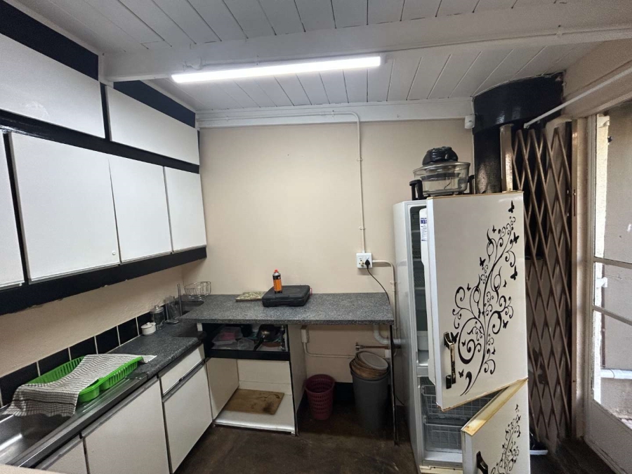 To Let 1 Bedroom Property for Rent in Hillcrest KwaZulu-Natal