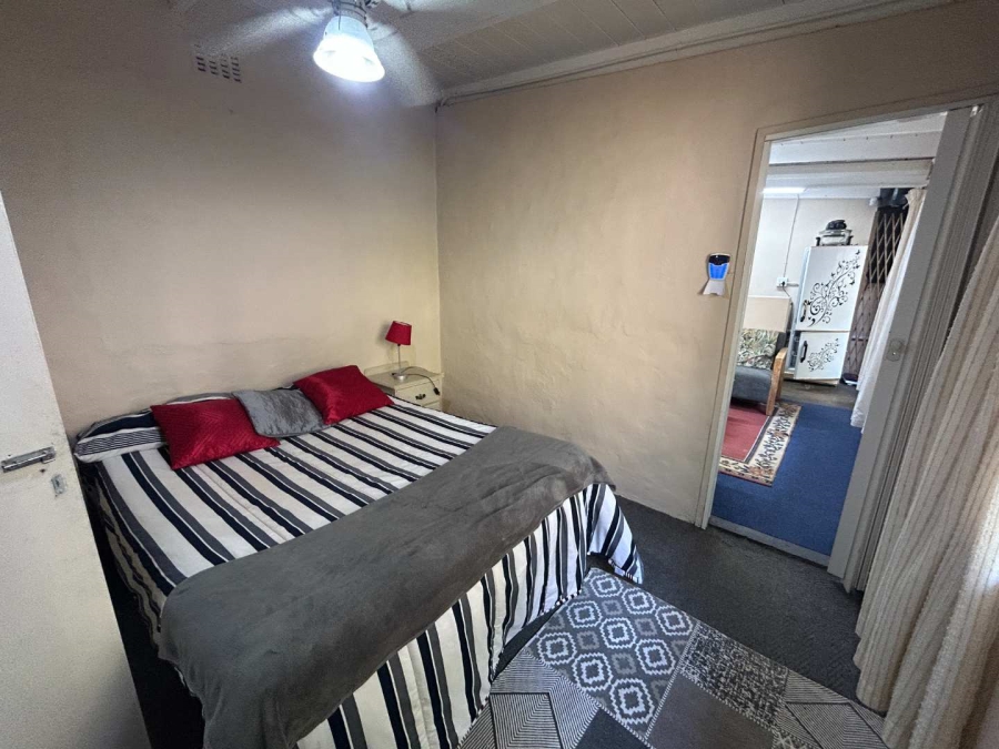 To Let 1 Bedroom Property for Rent in Hillcrest KwaZulu-Natal
