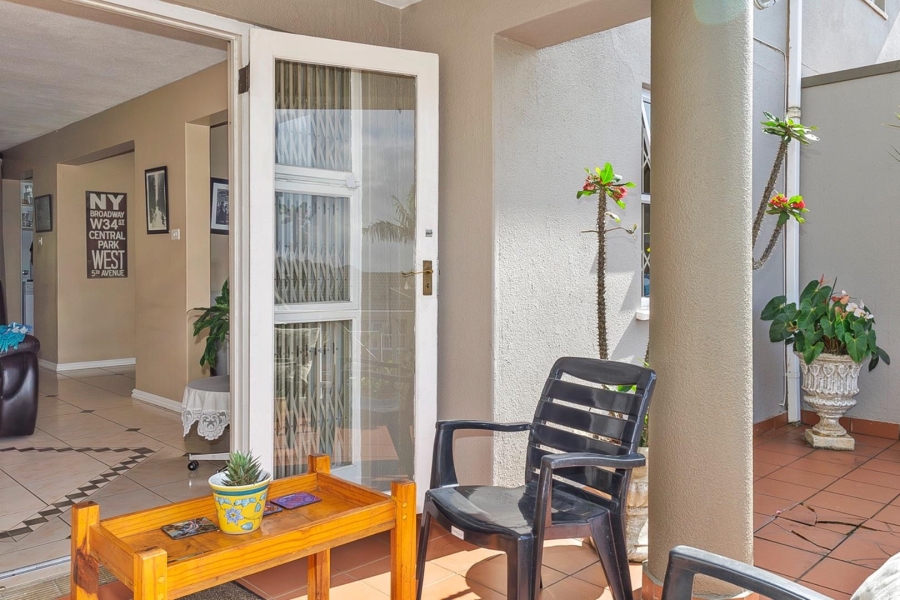 3 Bedroom Property for Sale in Kloof KwaZulu-Natal