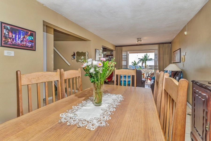 3 Bedroom Property for Sale in Kloof KwaZulu-Natal