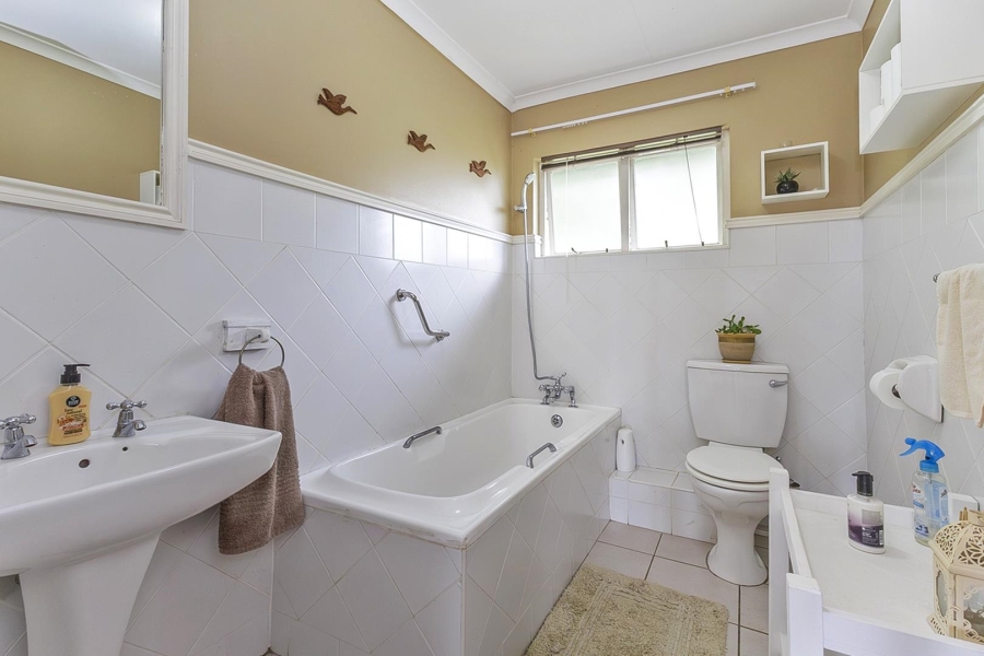 3 Bedroom Property for Sale in Kloof KwaZulu-Natal