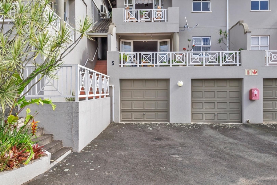 3 Bedroom Property for Sale in Kloof KwaZulu-Natal