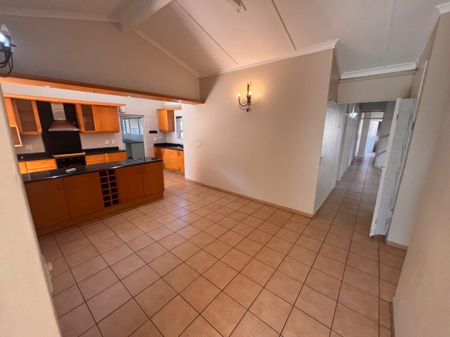 To Let 4 Bedroom Property for Rent in Chiltern Hills KwaZulu-Natal