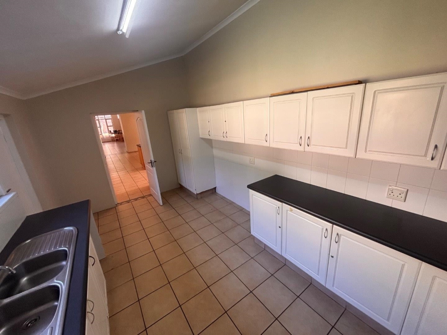 To Let 4 Bedroom Property for Rent in Chiltern Hills KwaZulu-Natal