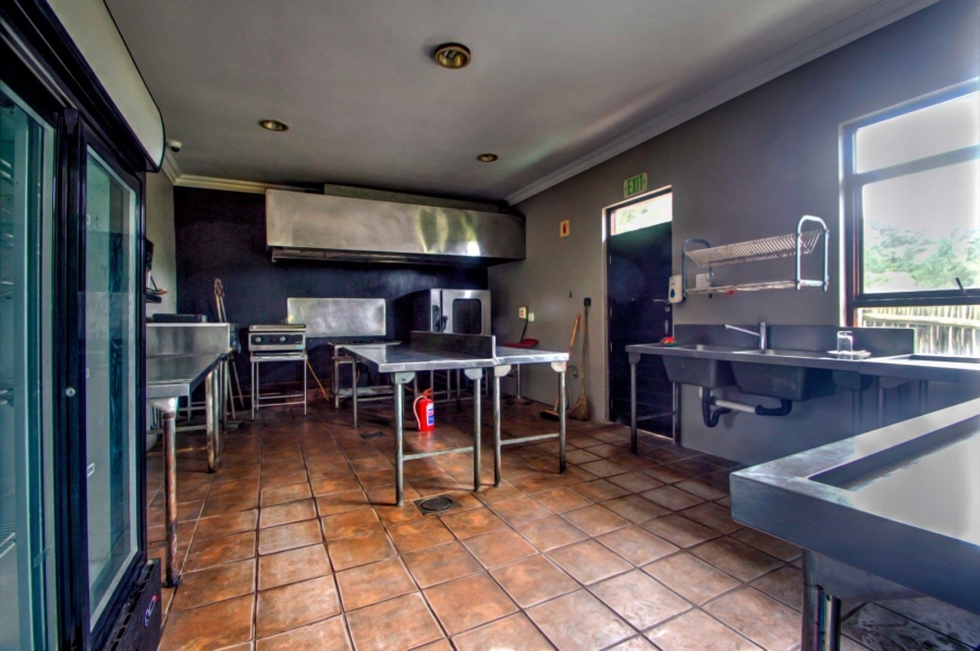 Commercial Property for Sale in Crestview KwaZulu-Natal