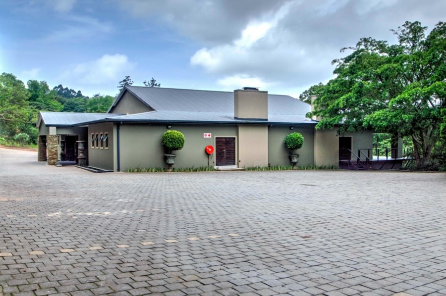 Commercial Property for Sale in Crestview KwaZulu-Natal