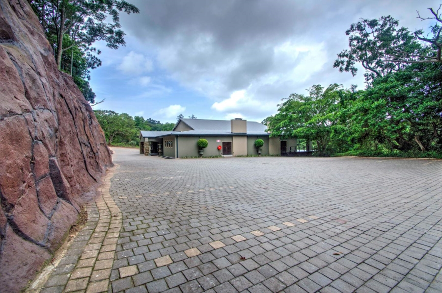 Commercial Property for Sale in Crestview KwaZulu-Natal