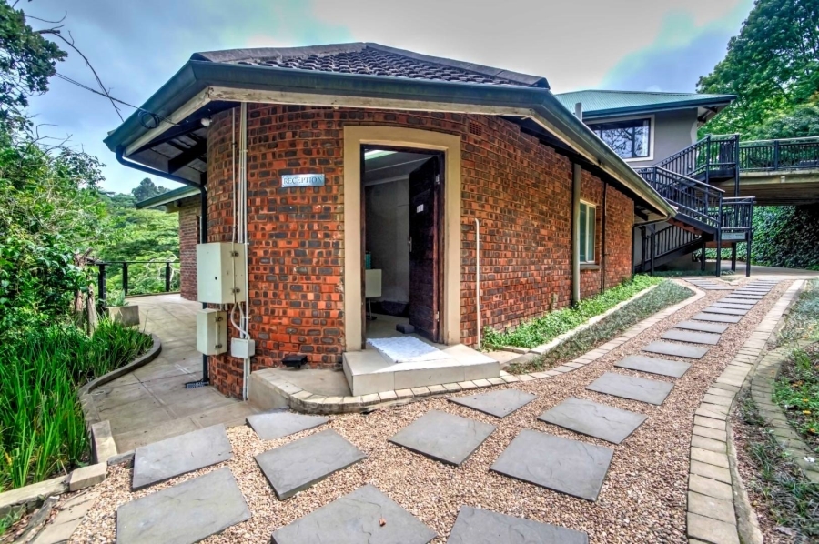Commercial Property for Sale in Crestview KwaZulu-Natal
