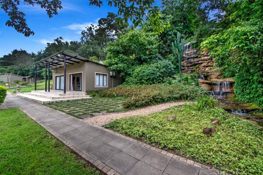 Commercial Property for Sale in Crestview KwaZulu-Natal
