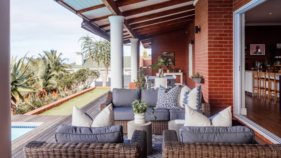 5 Bedroom Property for Sale in Kelso KwaZulu-Natal