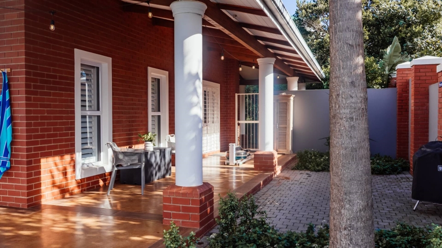 5 Bedroom Property for Sale in Kelso KwaZulu-Natal