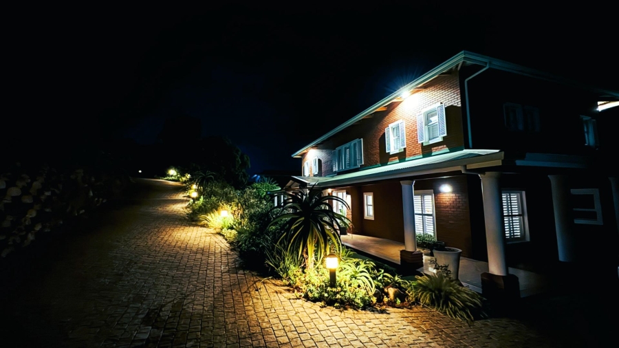5 Bedroom Property for Sale in Kelso KwaZulu-Natal