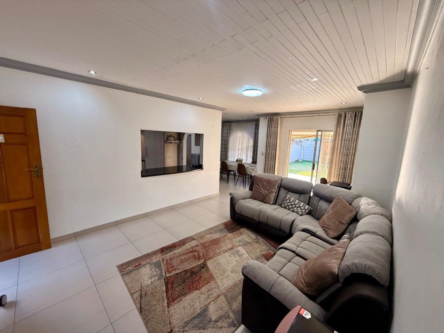3 Bedroom Property for Sale in Vryheid KwaZulu-Natal