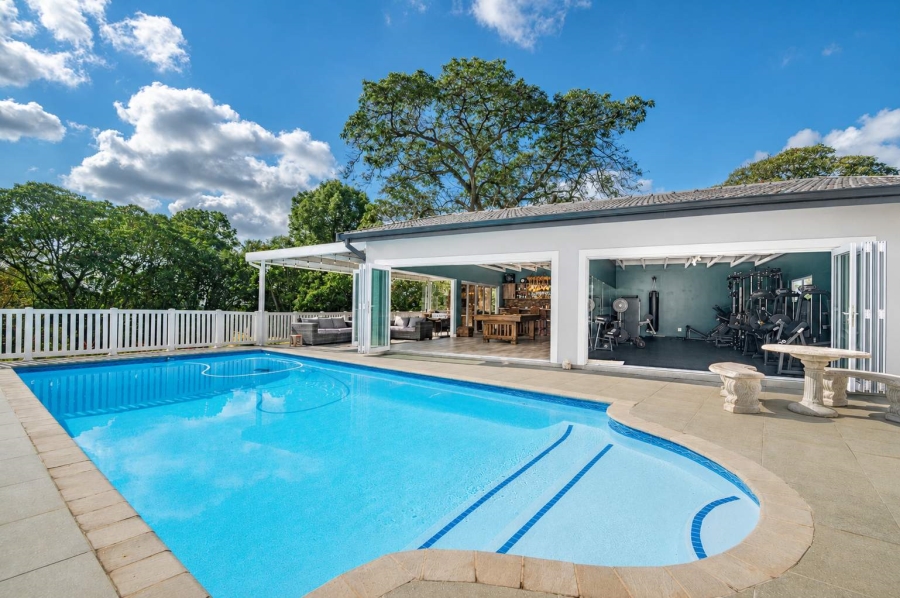 8 Bedroom Property for Sale in Kloof KwaZulu-Natal