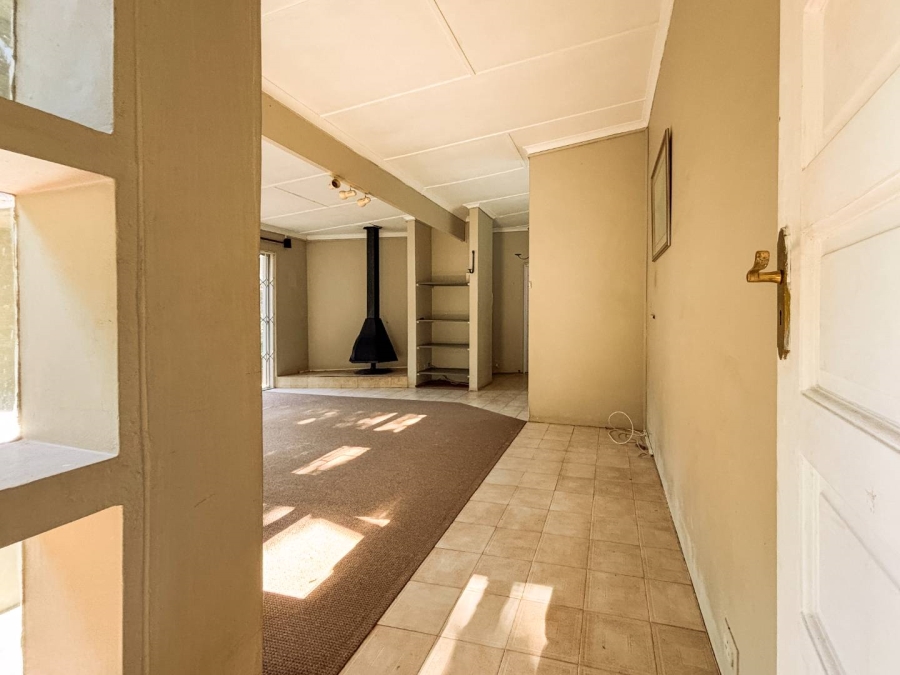 5 Bedroom Property for Sale in Worlds View KwaZulu-Natal