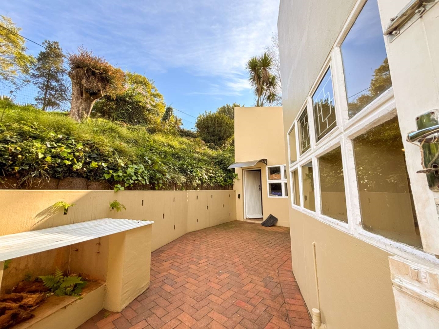 5 Bedroom Property for Sale in Worlds View KwaZulu-Natal