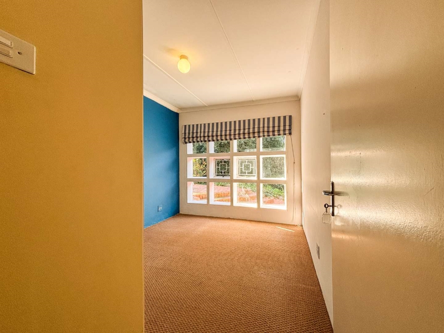 5 Bedroom Property for Sale in Worlds View KwaZulu-Natal