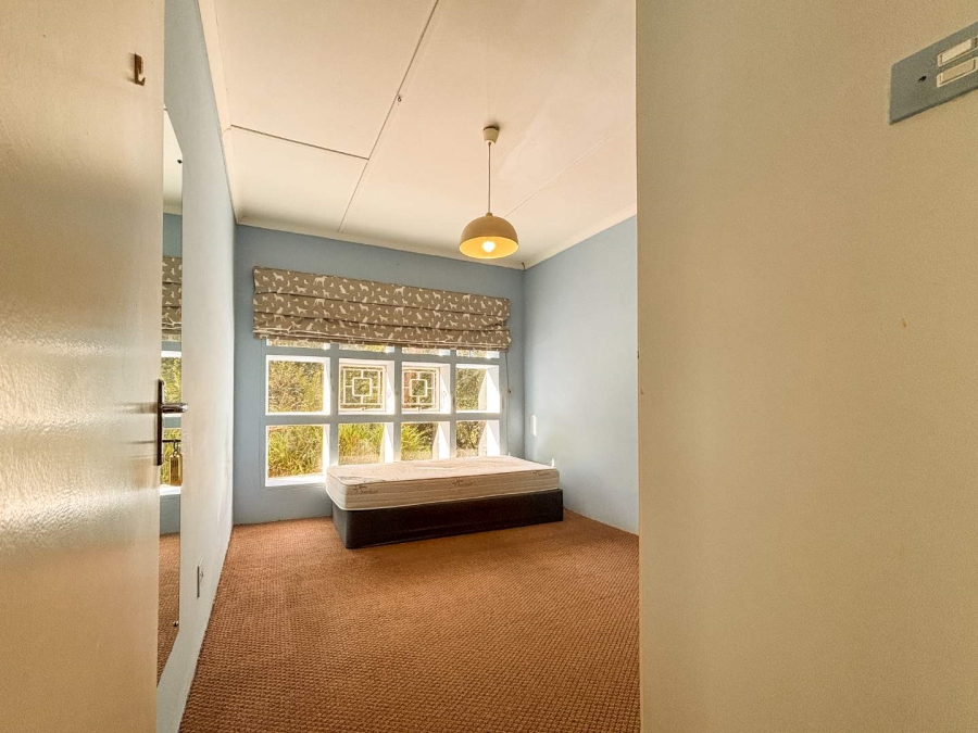 5 Bedroom Property for Sale in Worlds View KwaZulu-Natal