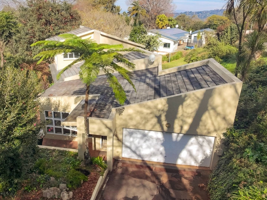 5 Bedroom Property for Sale in Worlds View KwaZulu-Natal