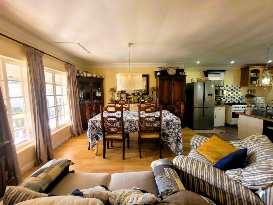 To Let 2 Bedroom Property for Rent in Forest Hills KwaZulu-Natal