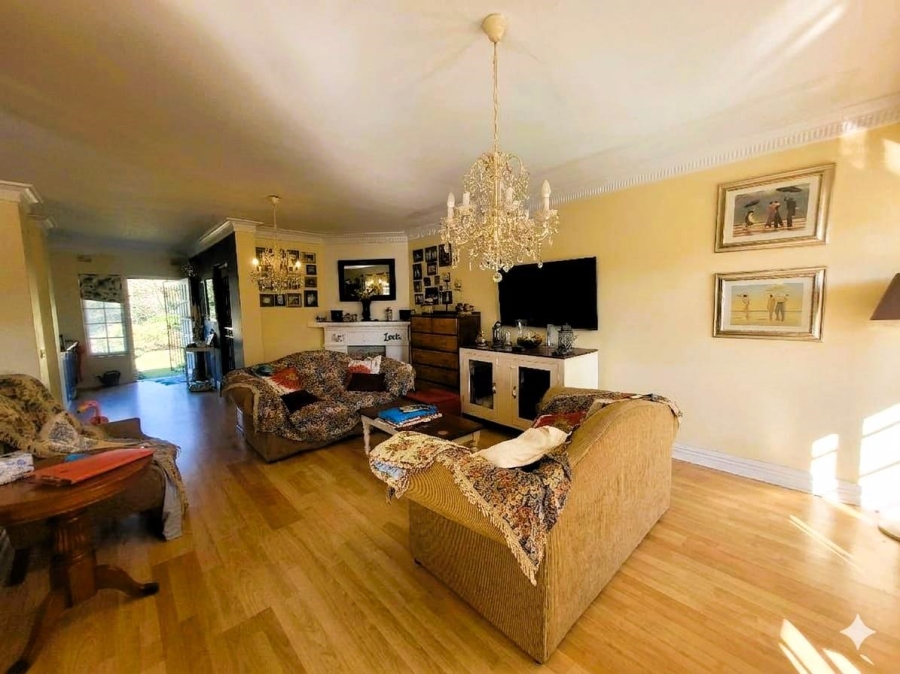 To Let 2 Bedroom Property for Rent in Forest Hills KwaZulu-Natal