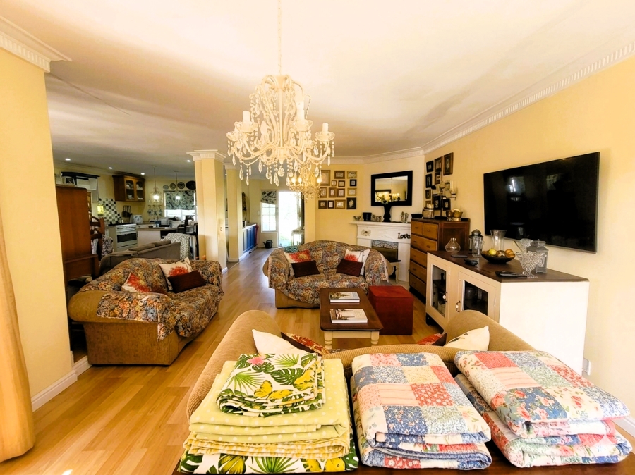 To Let 2 Bedroom Property for Rent in Forest Hills KwaZulu-Natal