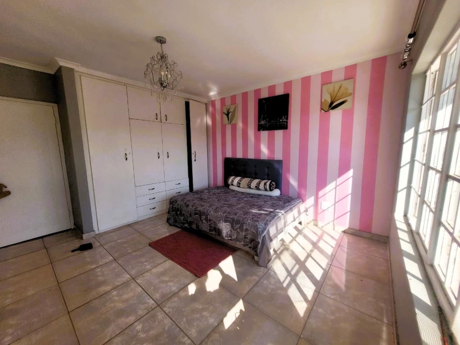 To Let 2 Bedroom Property for Rent in Forest Hills KwaZulu-Natal