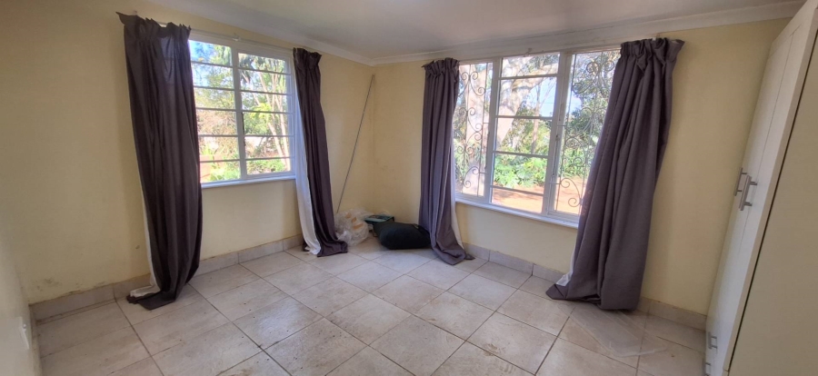 To Let 2 Bedroom Property for Rent in Crestview KwaZulu-Natal