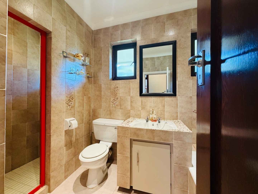 4 Bedroom Property for Sale in Broadway KwaZulu-Natal