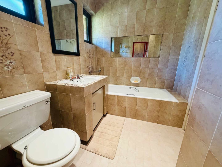 4 Bedroom Property for Sale in Broadway KwaZulu-Natal
