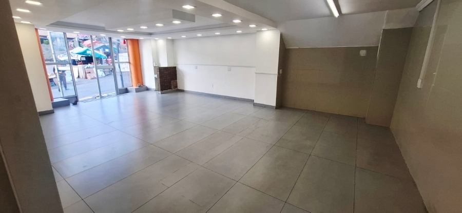To Let Commercial Property for Rent in Chatsworth KwaZulu-Natal