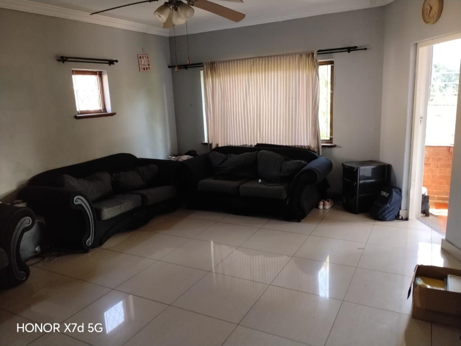3 Bedroom Property for Sale in Carrington Heights KwaZulu-Natal